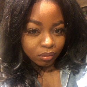 Meet your Posher, Jenny